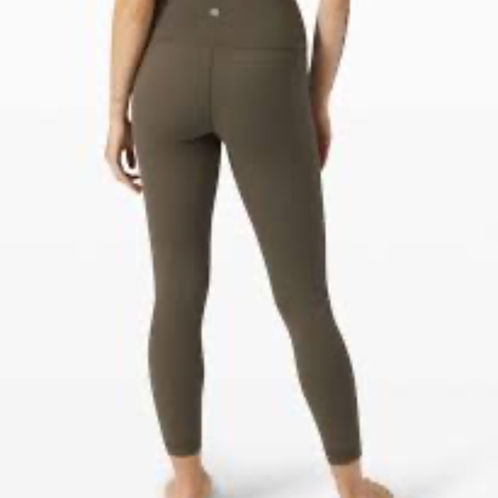 Wunder Under Size 8 Dark Olive